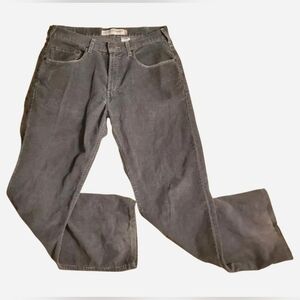 Levi's Men's Straight Leg Jeans in Charcoal Gray Corduroy